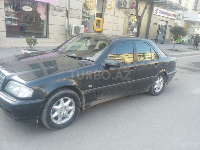 Mercedes C 200 2000, 180,000 km - 2.0 l - Bakı