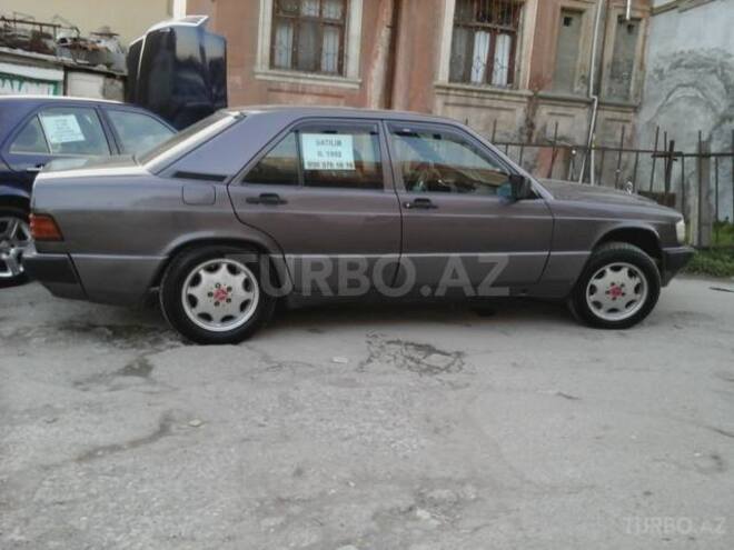Mercedes 190 1992, 302,000 km - 1.8 l - Bakı