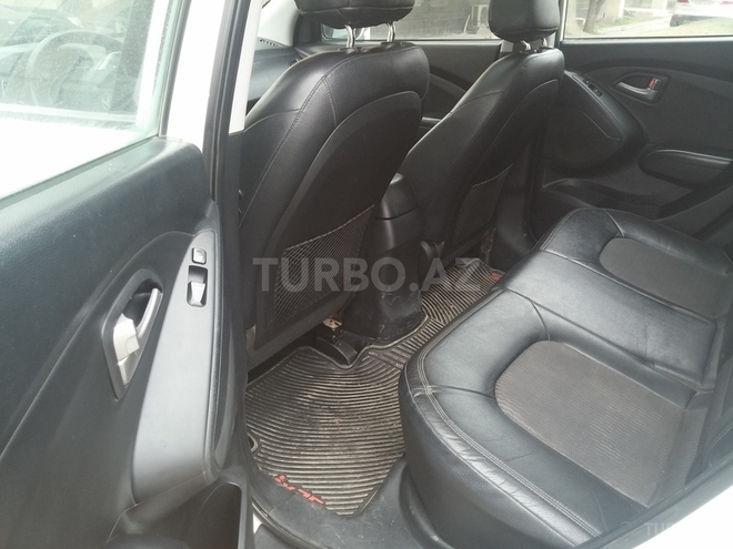 Hyundai ix35 2010, 145,012 km - 2.0 l - Bakı