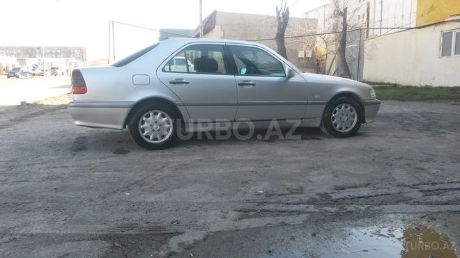 Mercedes C 240 1997, 205,000 km - 2.4 l - Sumqayıt