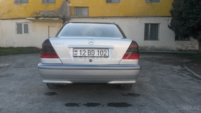 Mercedes C 240 1997, 205,000 km - 2.4 l - Sumqayıt