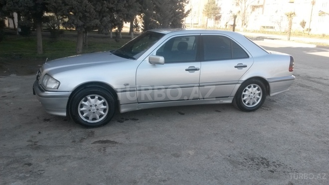 Mercedes C 240 1997, 205,000 km - 2.4 l - Sumqayıt