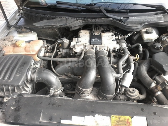 Opel Omega 1998, 250,000 km - 2.5 l - Bakı