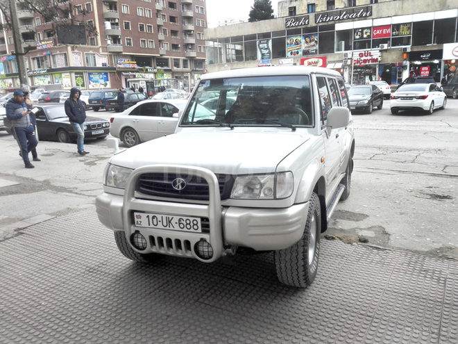 Hyundai Galloper 2000, 228,000 km - 3.0 l - Bakı