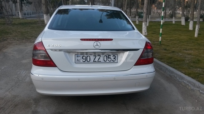 Mercedes E 280 2007, 132,000 km - 2.8 l - Bakı