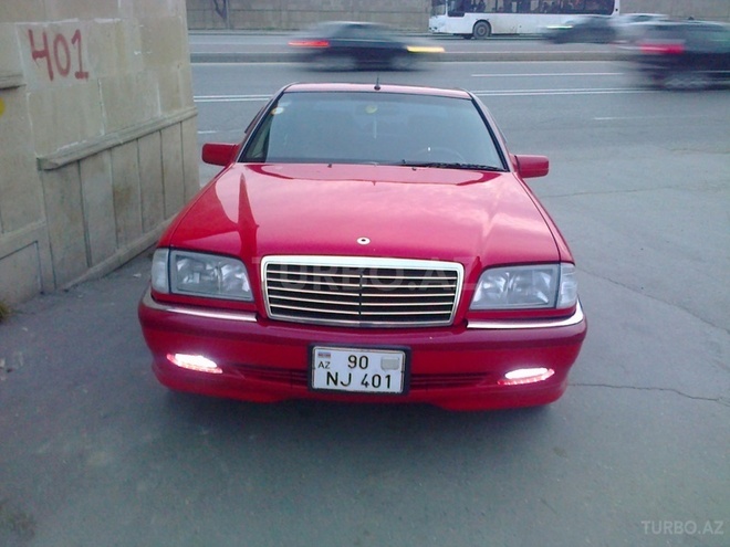 Mercedes C 240 1998, 298,500 km - 2.4 l - Bakı