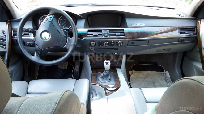 BMW 530 2005, 245,000 km - 3.0 l - Bakı