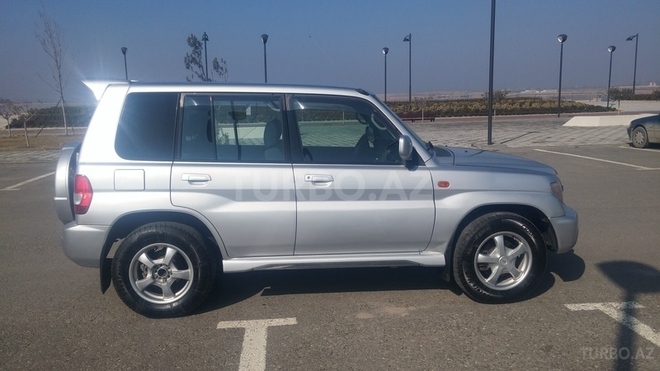 Mitsubishi Pajero io 2001, 263,045 km - 1.8 l - Bakı