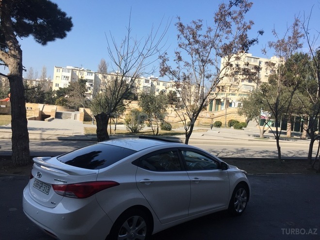 Hyundai Elantra 2014, 77,777 km - 1.6 l - Bakı