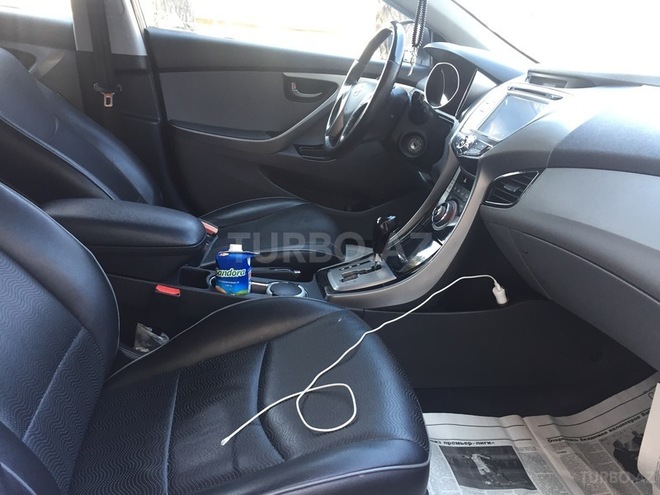 Hyundai Elantra 2014, 77,777 km - 1.6 l - Bakı