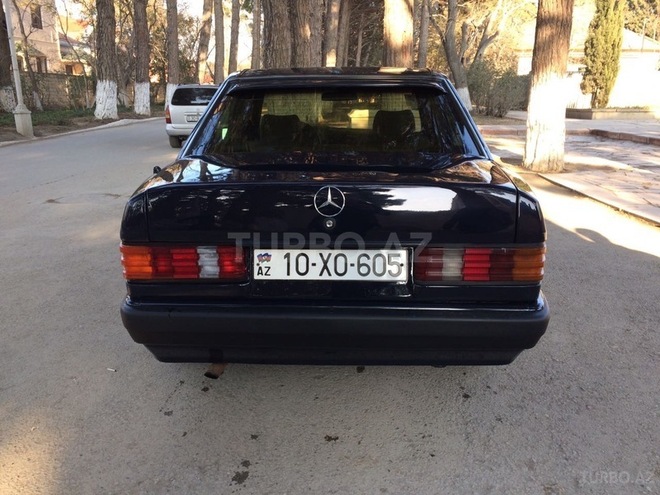 Mercedes 190 1990, 250,000 km - 2.0 l - Sumqayıt