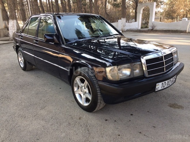 Mercedes 190 1990, 250,000 km - 2.0 l - Sumqayıt