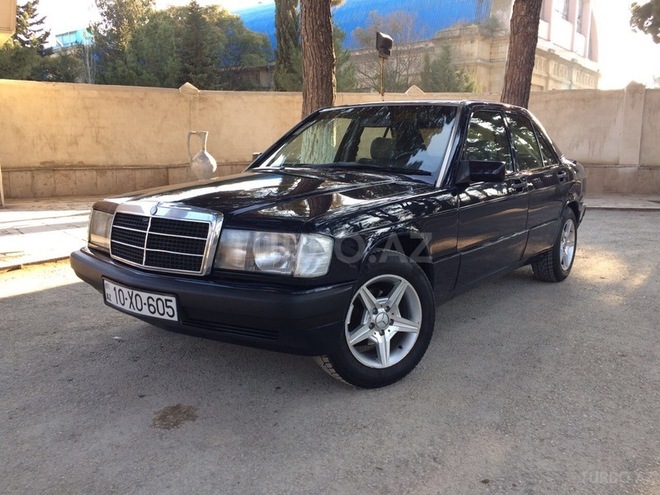 Mercedes 190 1990, 250,000 km - 2.0 l - Sumqayıt