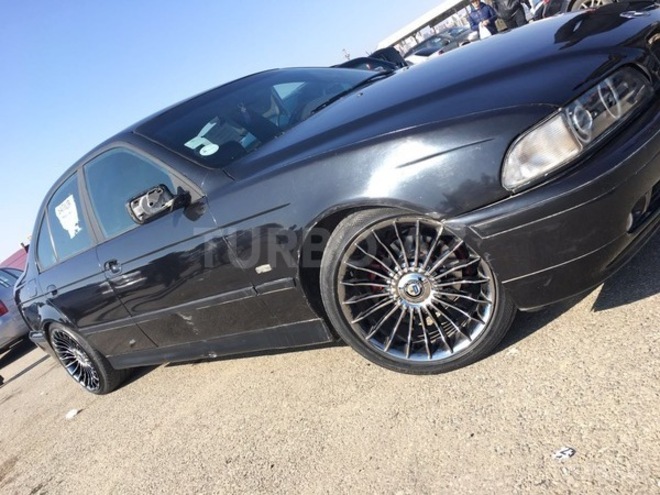BMW 523 1996, 150,000 km - 2.5 l - Bakı
