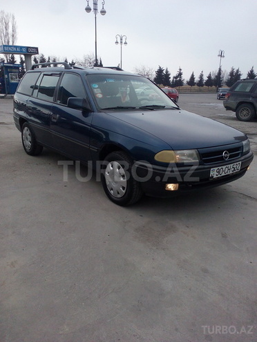 Opel Astra 1992, 370,000 km - 1.8 л - Bakı