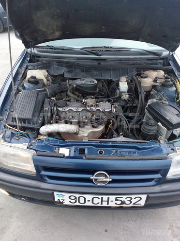 Opel Astra 1992, 370,000 km - 1.8 л - Bakı