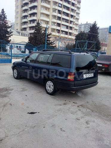 Opel Astra 1992, 370,000 km - 1.8 л - Bakı