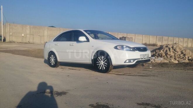 Daewoo Gentra 2013, 130,000 km - 1.5 l - Bakı