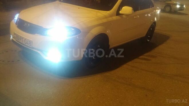 Daewoo Gentra 2013, 130,000 km - 1.5 l - Bakı