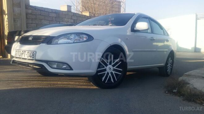 Daewoo Gentra 2013, 130,000 km - 1.5 l - Bakı