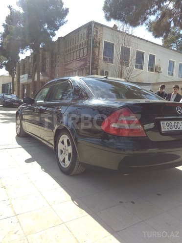 Mercedes E 220 2005, 184,523 km - 2.2 l - Sabirabad
