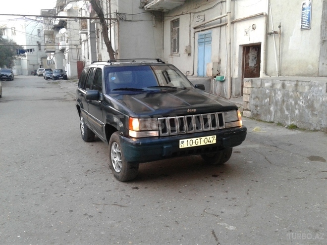 Jeep Grand Cherokee 1992, 370,000 km - 3.5 l - Sumqayıt