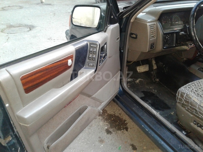 Jeep Grand Cherokee 1992, 370,000 km - 3.5 l - Sumqayıt