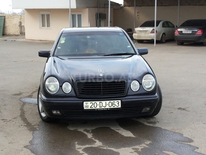 Mercedes E 220 1998, 350,000 km - 2.2 l - Gəncə