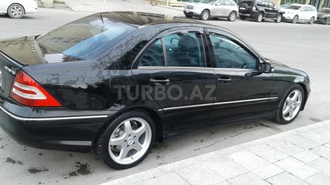 Mercedes C 230 2006, 235,000 km - 2.5 л - Bakı