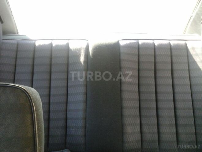 Mercedes 190 1991, 280,000 km - 2.0 л - Şəki