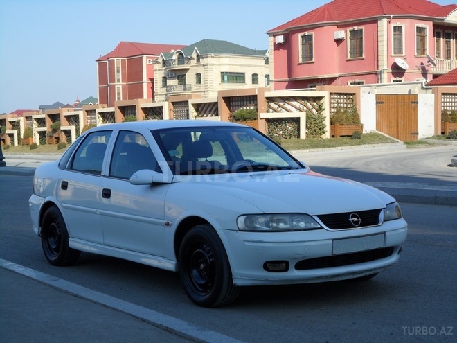 Opel Vectra 2000, 345,000 km - 1.8 л - Bakı
