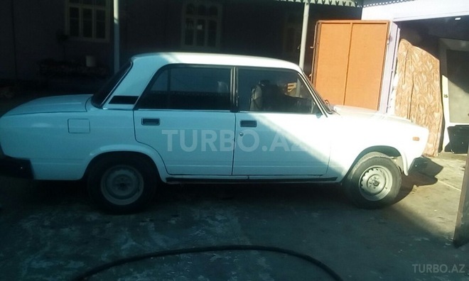LADA (VAZ) 2107 2008, 60,000 km - 1.6 л - Saatlı