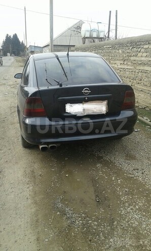 Opel Vectra 1996, 300,000 km - 1.8 l - Ağstafa