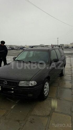 Opel Astra 1995, 250,000 km - 1.6 l - Bakı