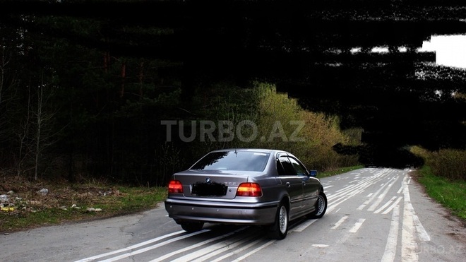 BMW 525 1999, 212,000 km - 2.5 l - Bakı