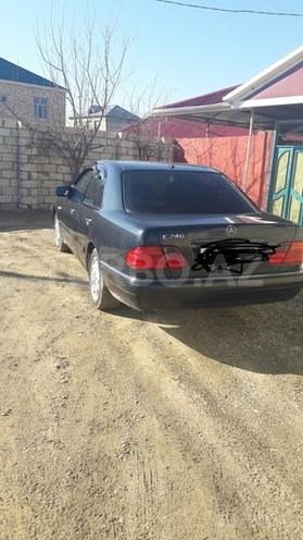 Mercedes E 240 1998, 245,000 km - 2.4 л - Bakı