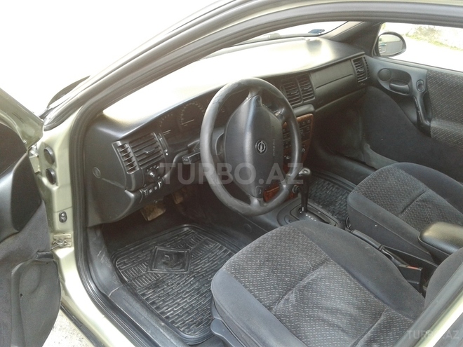 Opel Vectra 1996, 3,000,000 km - 2.5 l - Sumqayıt