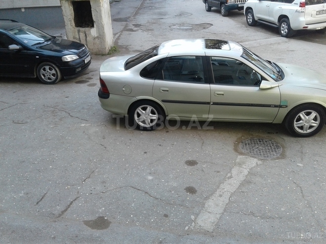 Opel Vectra 1996, 3,000,000 km - 2.5 l - Sumqayıt