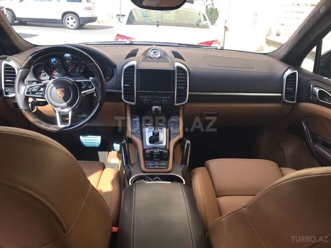 Porsche Cayenne 2015, 27,000 km - 3.6 l - Bakı