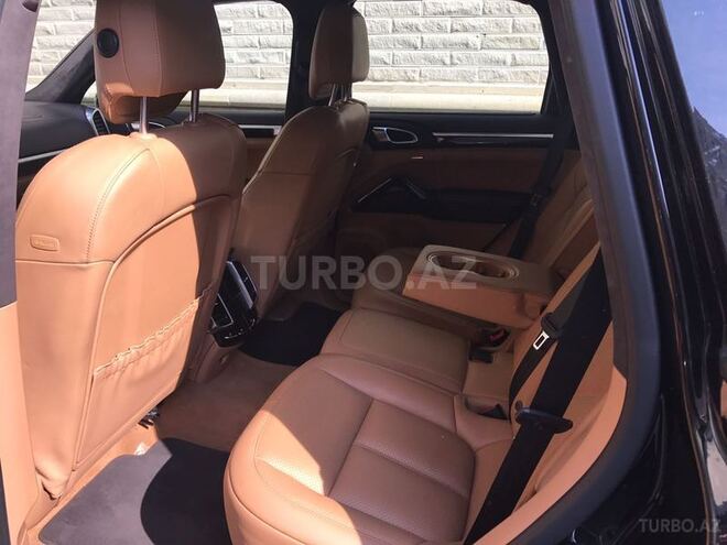 Porsche Cayenne 2015, 27,000 km - 3.6 l - Bakı