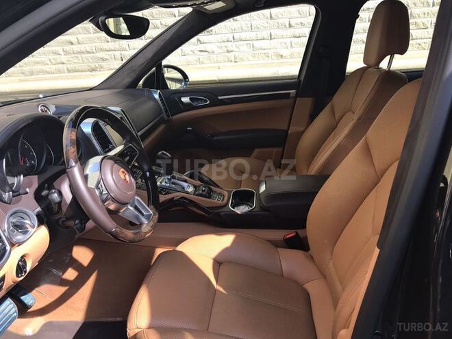 Porsche Cayenne 2015, 27,000 km - 3.6 l - Bakı