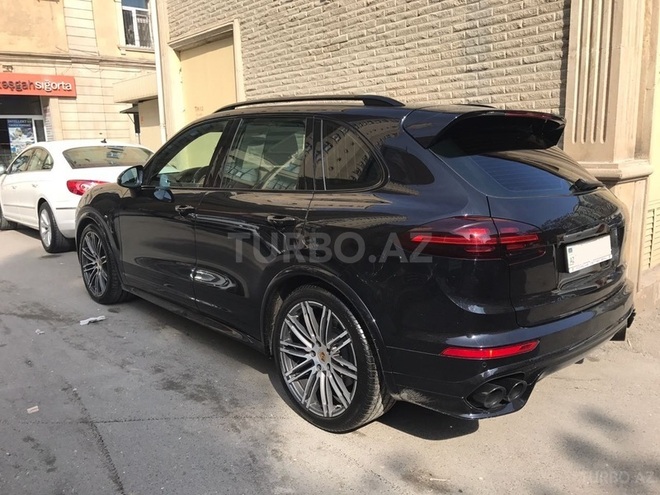 Porsche Cayenne 2015, 27,000 km - 3.6 l - Bakı