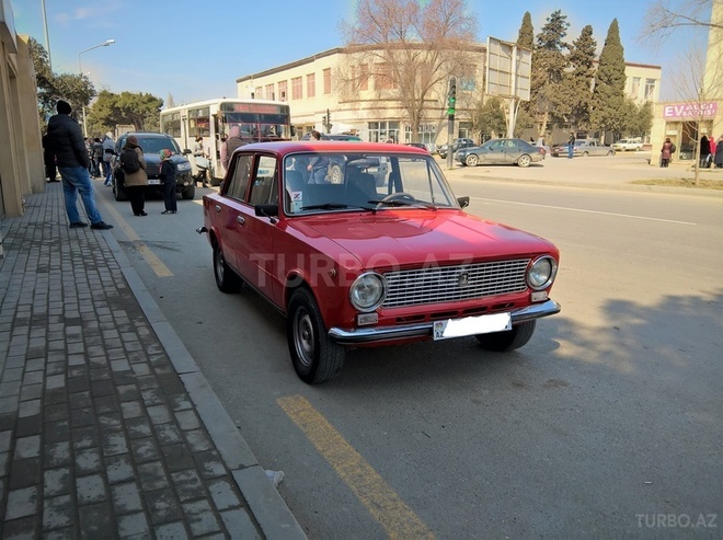 LADA (VAZ) 21011 1984, 150,000 km - 1.6 л - Bakı