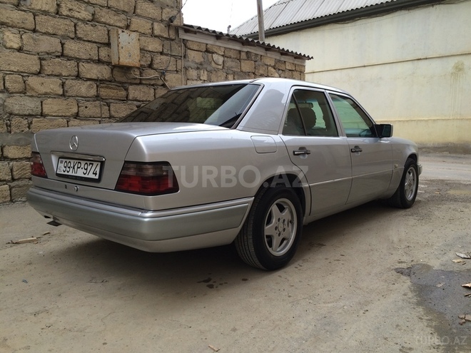 Mercedes E 200 1996, 515,000 km - 2.0 л - Bakı