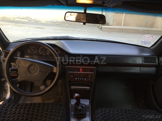 Mercedes E 200 1996, 515,000 km - 2.0 л - Bakı