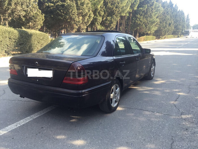 Mercedes C 230 1996, 218,000 km - 2.3 l - Sumqayıt