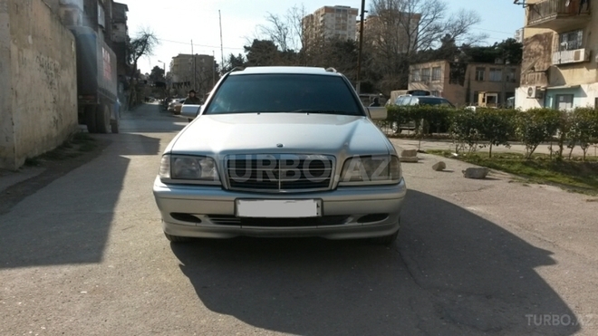 Mercedes C 180 1998, 330,000 km - 1.8 l - Bakı