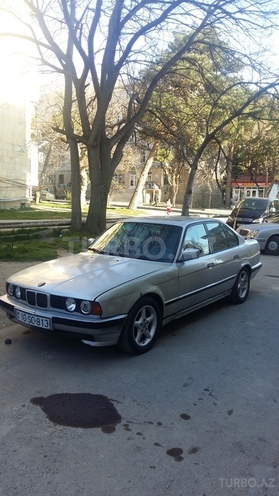 BMW 520 1992, 318,790 km - 2.0 l - Bakı