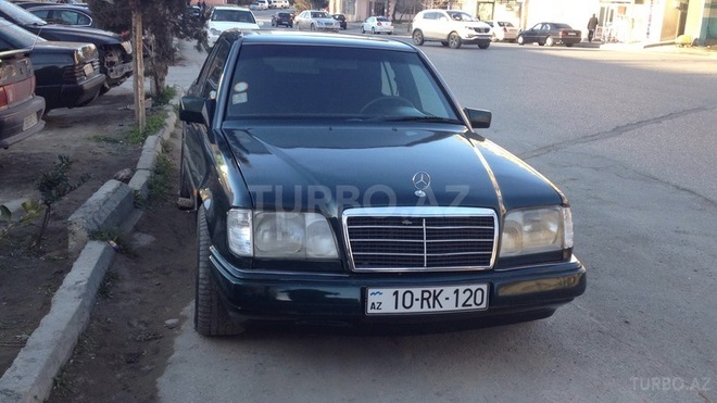 Mercedes E 280 1995, 268,592 km - 2.8 l - Bakı
