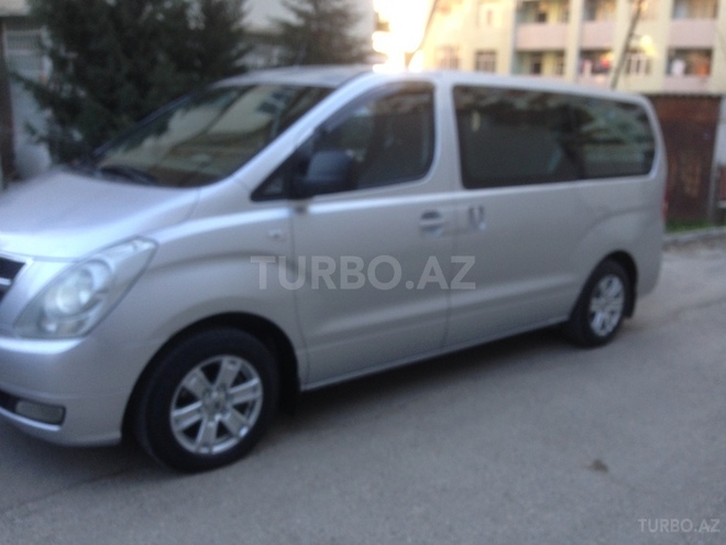 Hyundai H-1 2009, 70,000 km - 2.5 l - Bakı